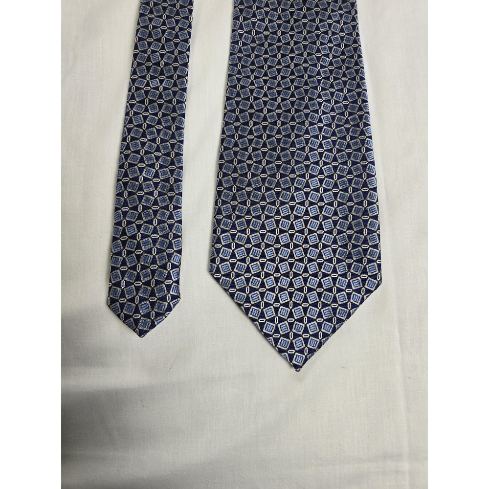 Lauren Ralph Lauren Tie Mens Blue Geometric 100% Silk Hand Finished Made USA‎